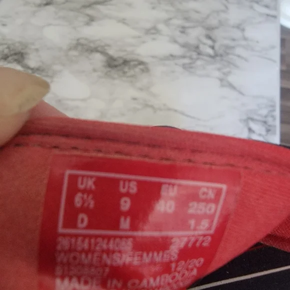 Clarks Blue and Red Sporty Sandals with Crisscross Straps - Picture 3 of 3